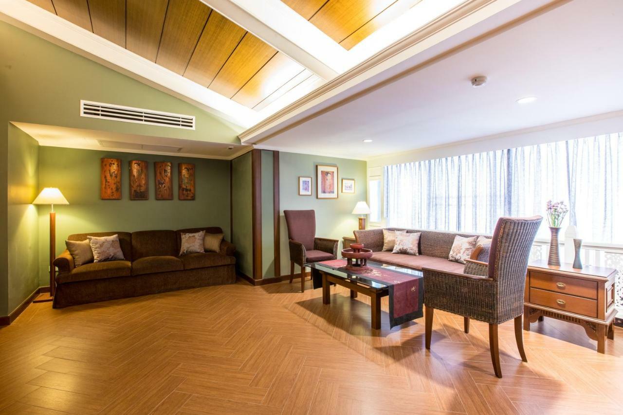 Viangbua Mansion Hotell Chiang Mai Exteriör bild
